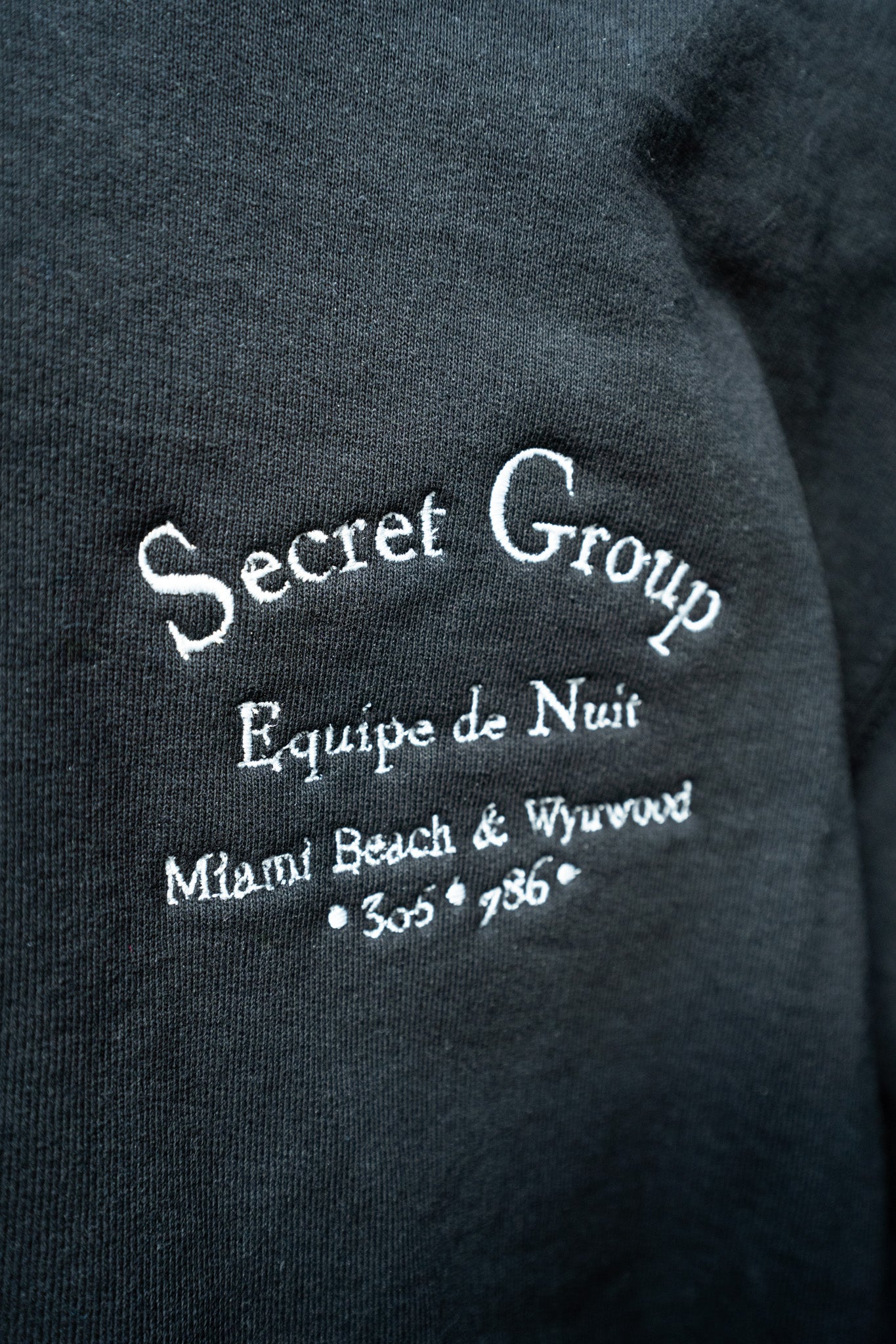 SG Embroidered Hoodie - black